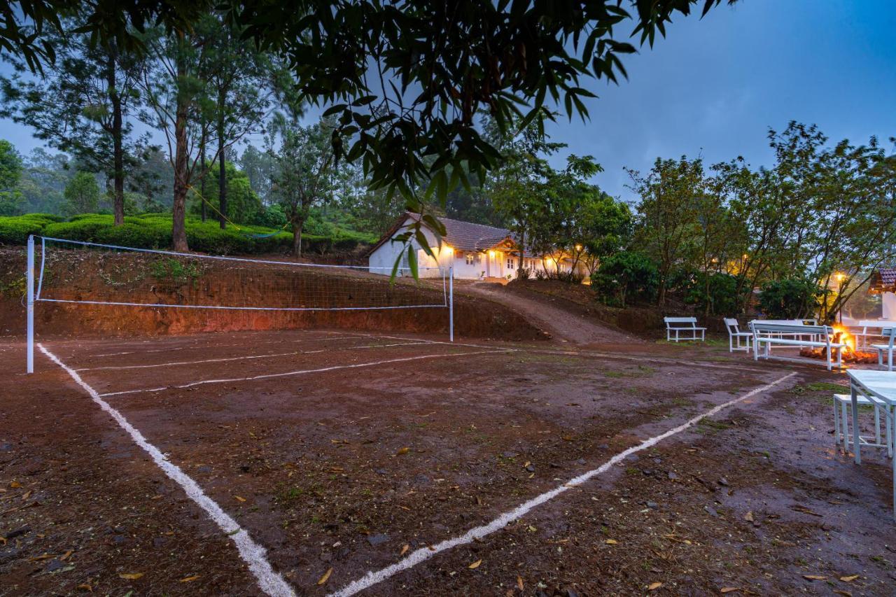 Zostel Plus Wayanad Kalpetta Esterno foto